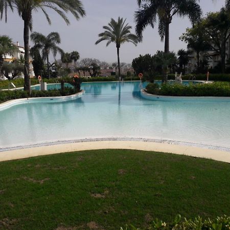 Chez Elo'S Marbella Milla De Oro. Jardin Privado Apartment Exterior foto