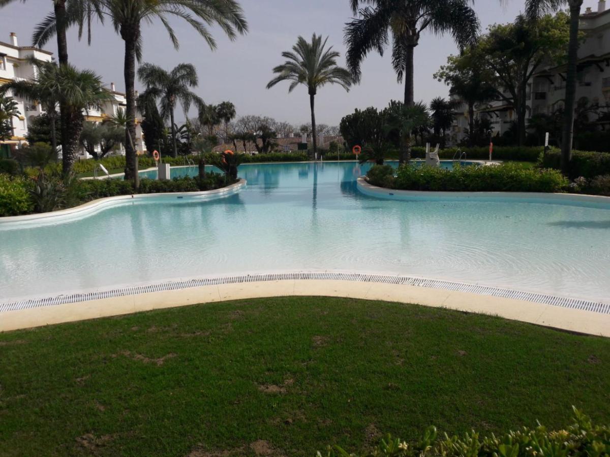Chez Elo'S Marbella Milla De Oro. Jardin Privado Apartment Exterior foto