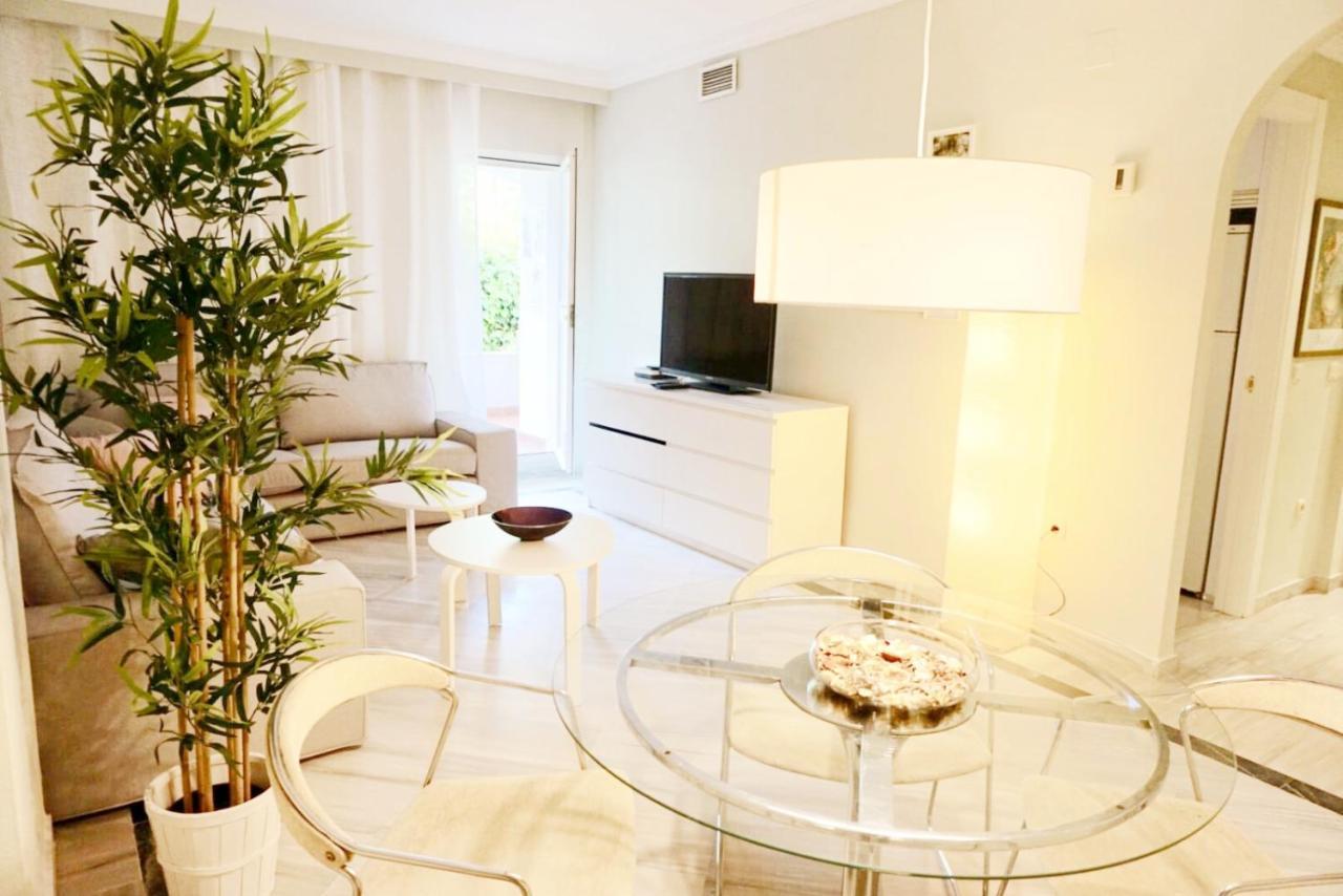 Chez Elo'S Marbella Milla De Oro. Jardin Privado Apartment Exterior foto